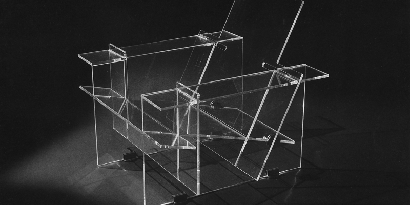 ARRK | Acrylic vs. Polycarbonate: The Best Choice for Your Prototype
