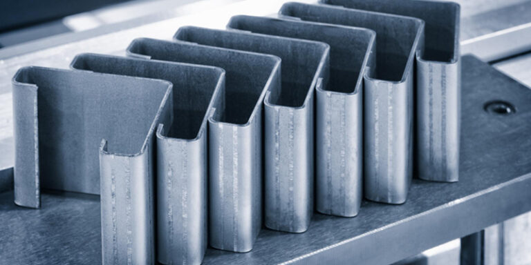 ARRK | Iron vs Steel: A Practical Comparison for Prototyping