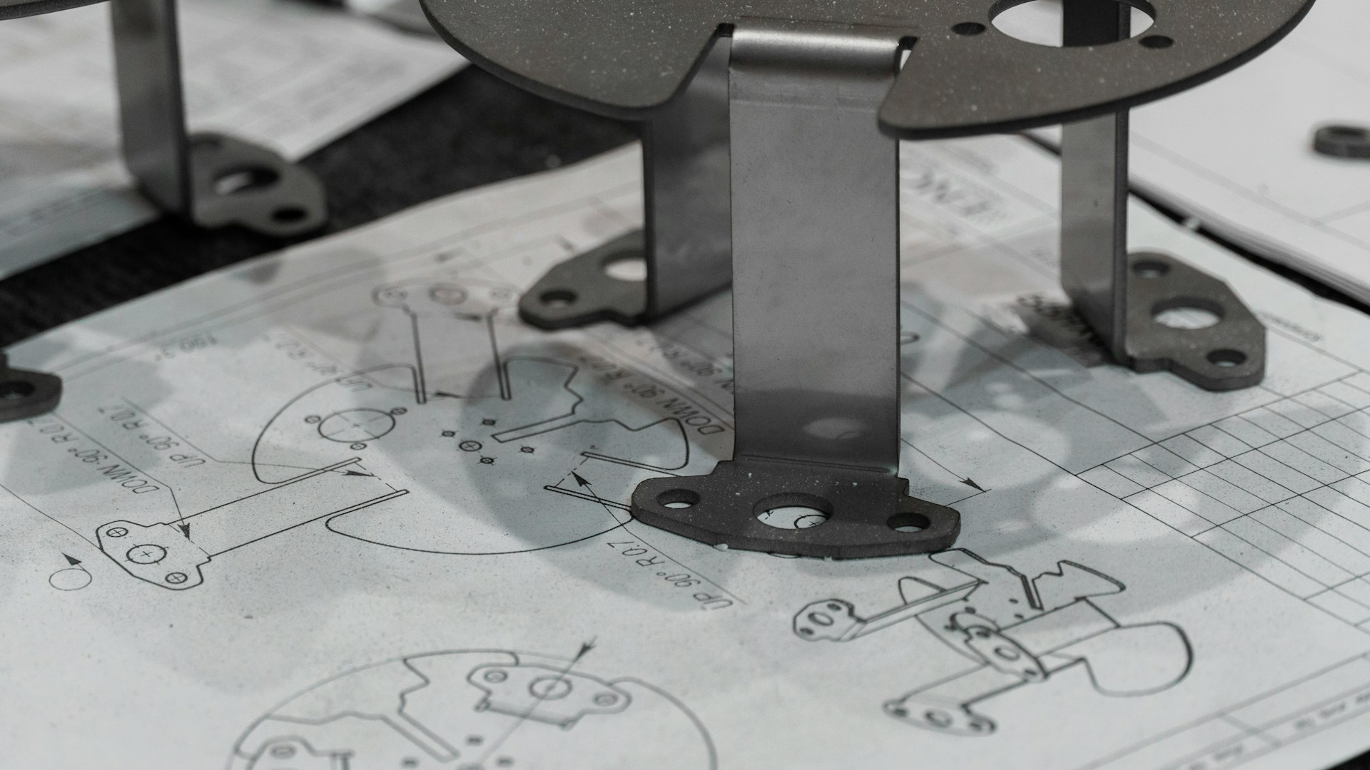 ARRK | Iron vs Steel: A Practical Comparison for Prototyping